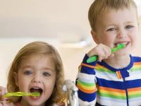 Четки и пасти за зъби