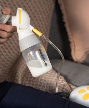 Електрическа двуфазна помпа за кърма Medela Solo