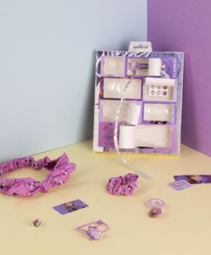 Комплект аксесоари Frozen - Календар със 7 подаръка