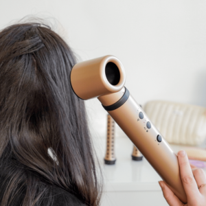 Маша - сешоар 4в1 Demeliss Airflow styler